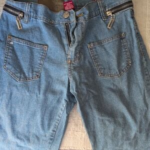 Stylish Blue Denim Women's Jeans